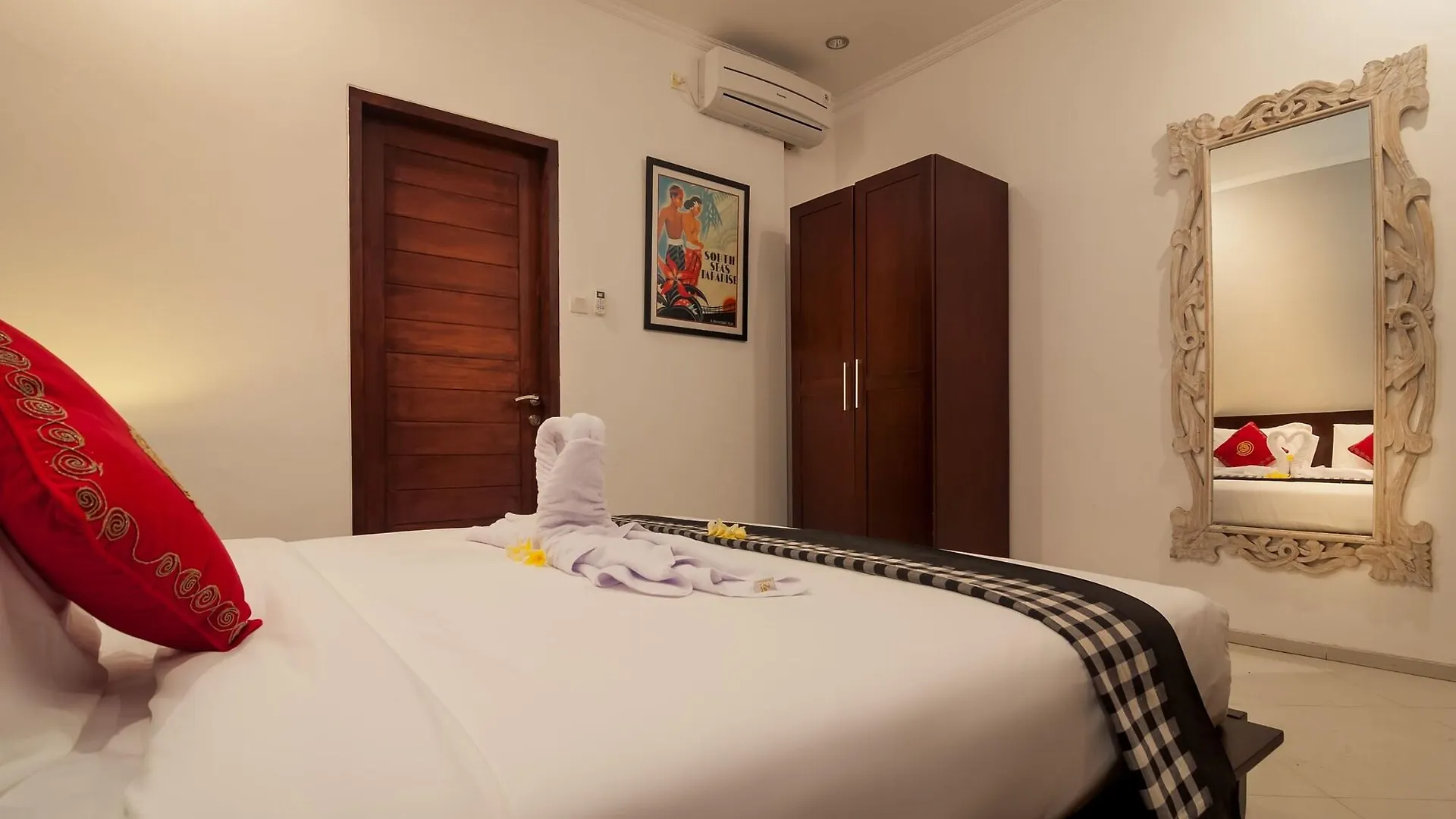 Mawar Estate Villa Seminyak   Seminyak (Bali)