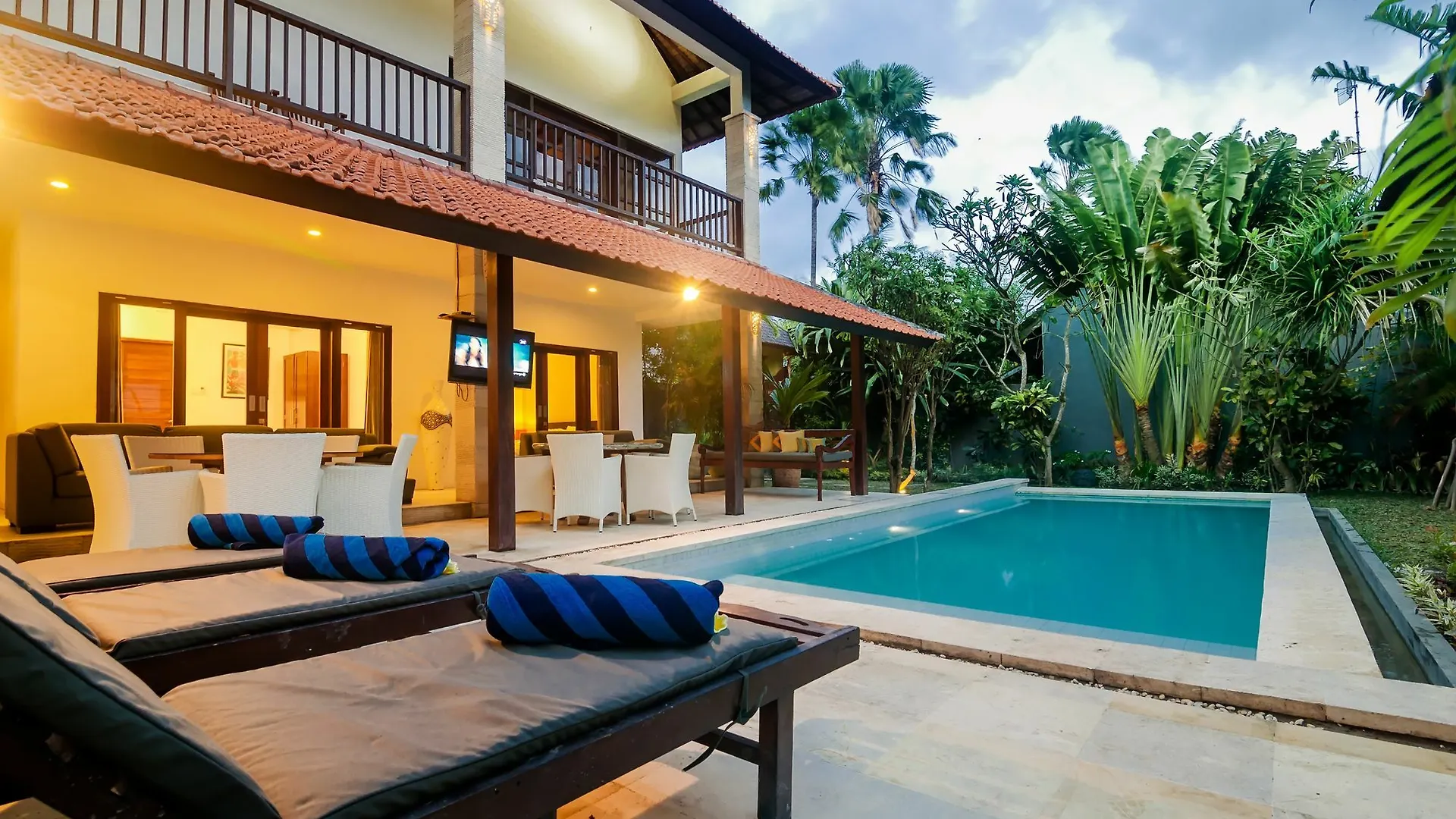 Mawar Estate Villa Seminyak